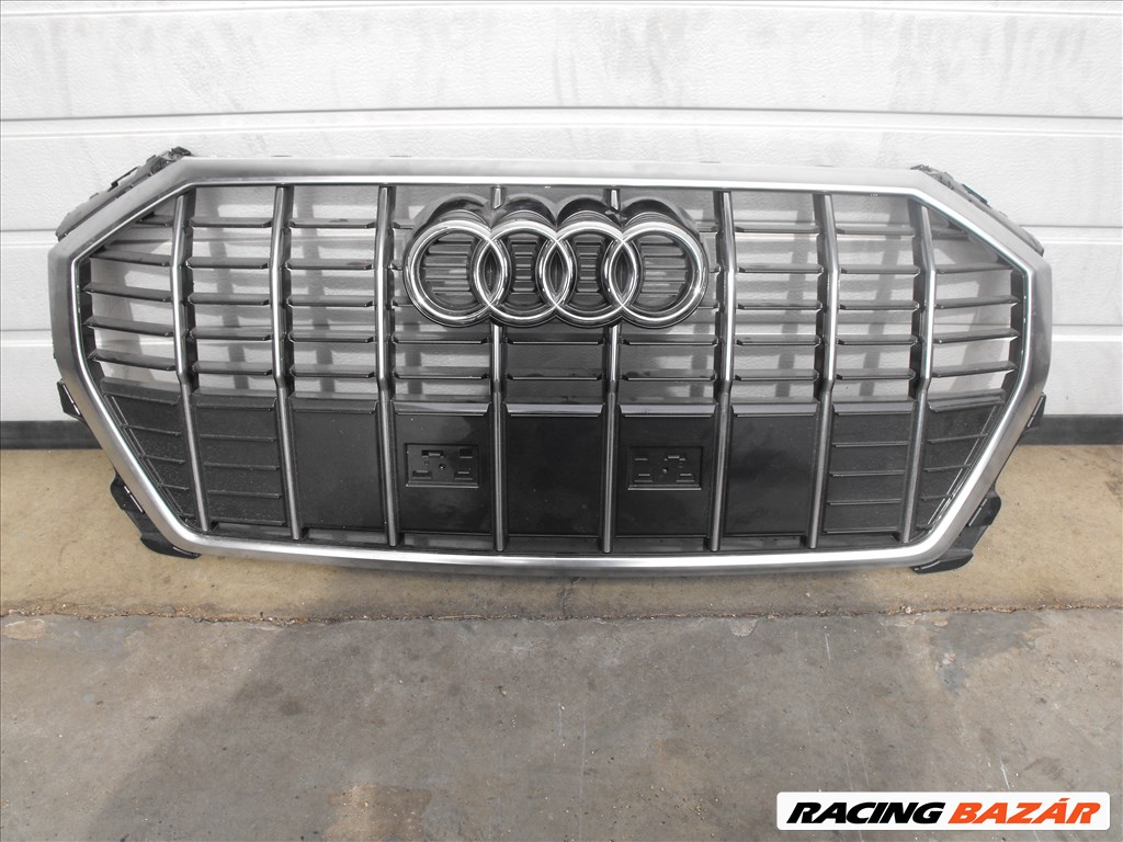 76. Audi Q3 2.gen díszrács  1. kép