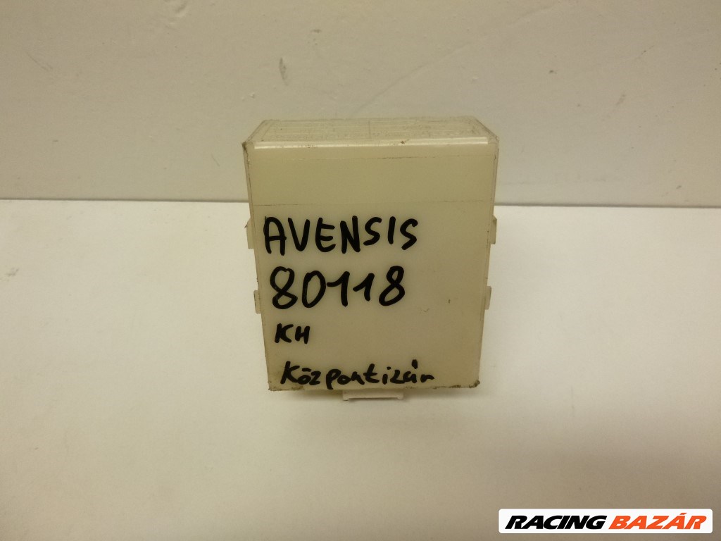 Toyota Avensis (T25) központizár vezérlõ 8974105050 1. kép