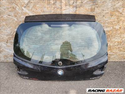 168705 Alfa Romeo 147 2000-2005 fekete színű csomagtérajtó, a képen látható sérüléssel