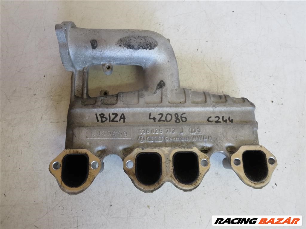 Seat Ibiza (6L) szívótorok 038129713J 1. kép