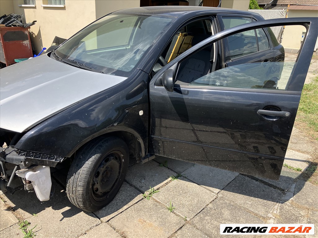 Skoda Fabia I bontott alkatrészei 6. kép