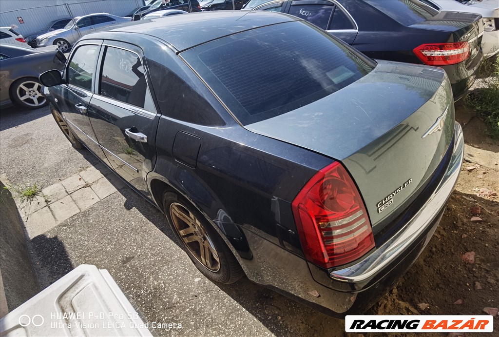 Chrysler 300C OM642 motoros bontott alkatrészei 4. kép