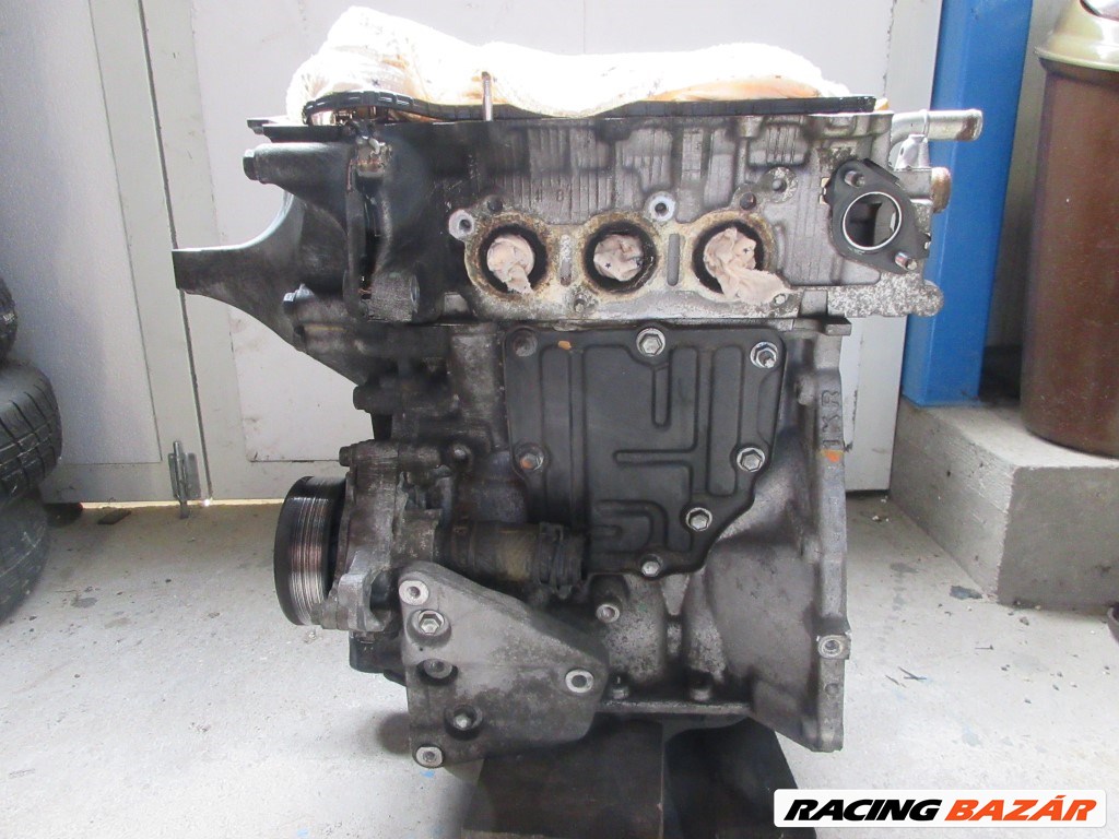 Toyota Aygo (AB10) motor benzines hengerfejjel 3. kép