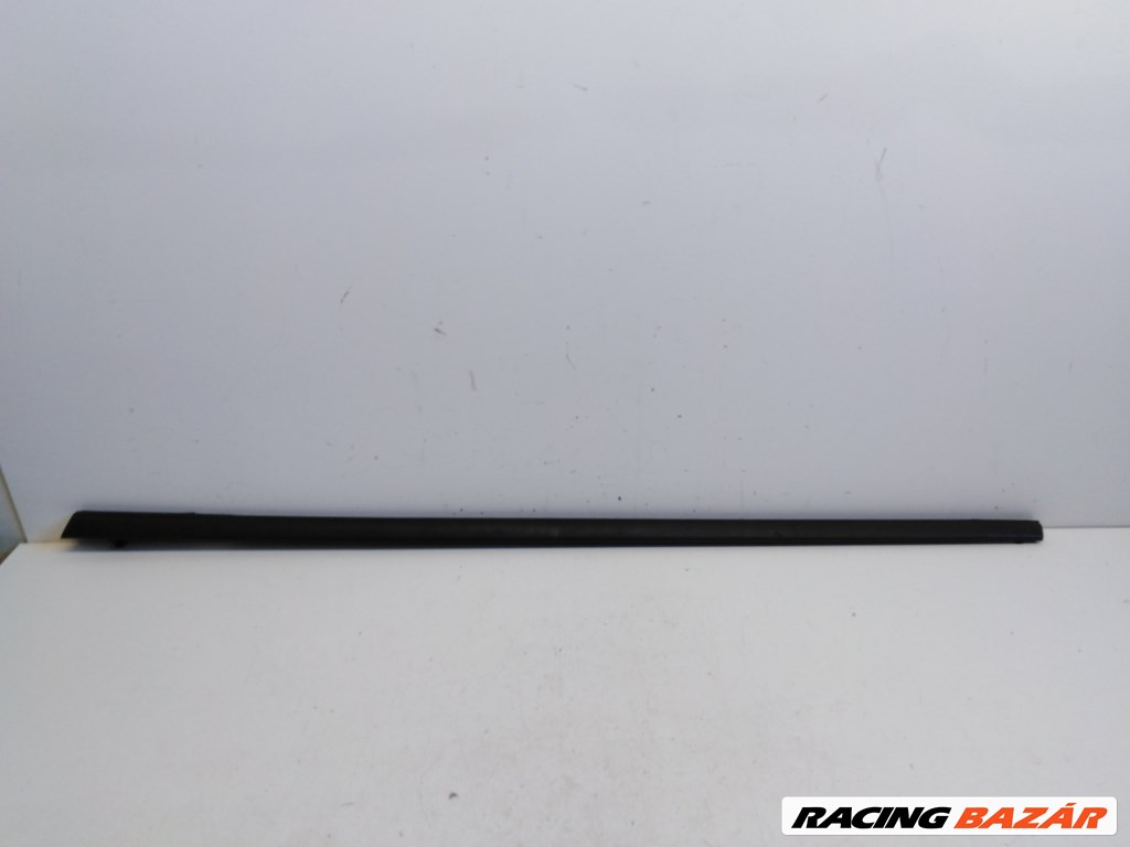 Ford Fiesta 5 ajtós bal elsõ vízlehúzó 1. kép