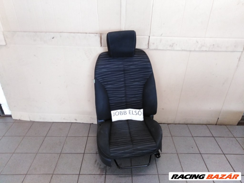 Mazda 2 (DE) ülés 5. kép