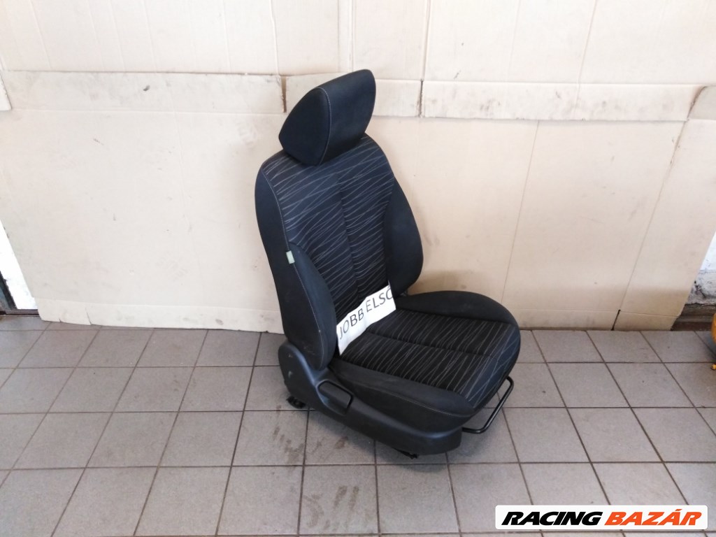 Mazda 2 (DE) ülés 6. kép