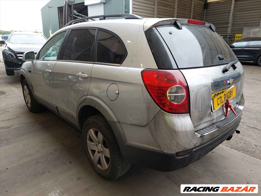 Chevrolet Captiva bontott alkatrészei 9. kép