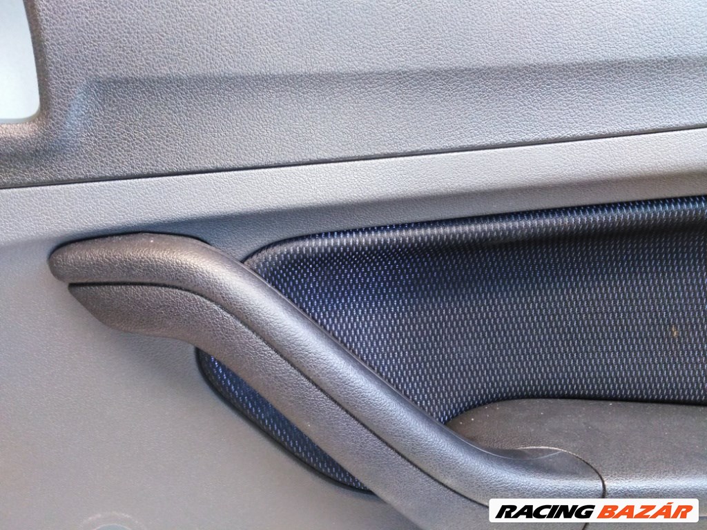 Ford Focus 5 ajtós jobb hátsó ajtókárpit 2. kép