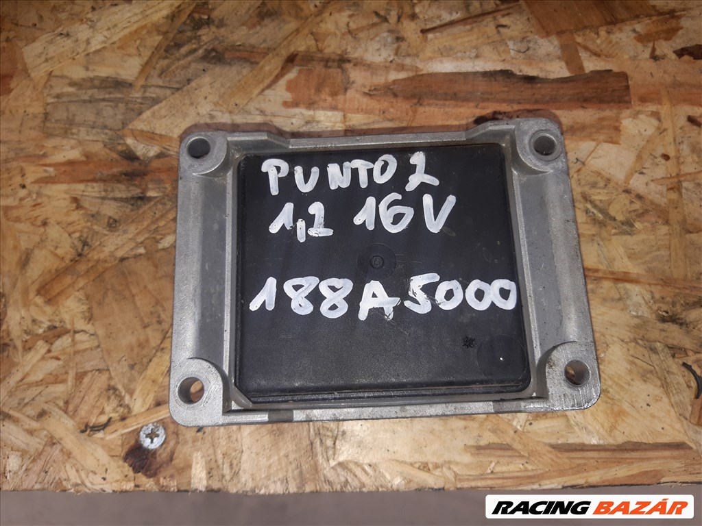 Fiat Punto II Motorvezérlõ / ECU 00467826310 2. kép