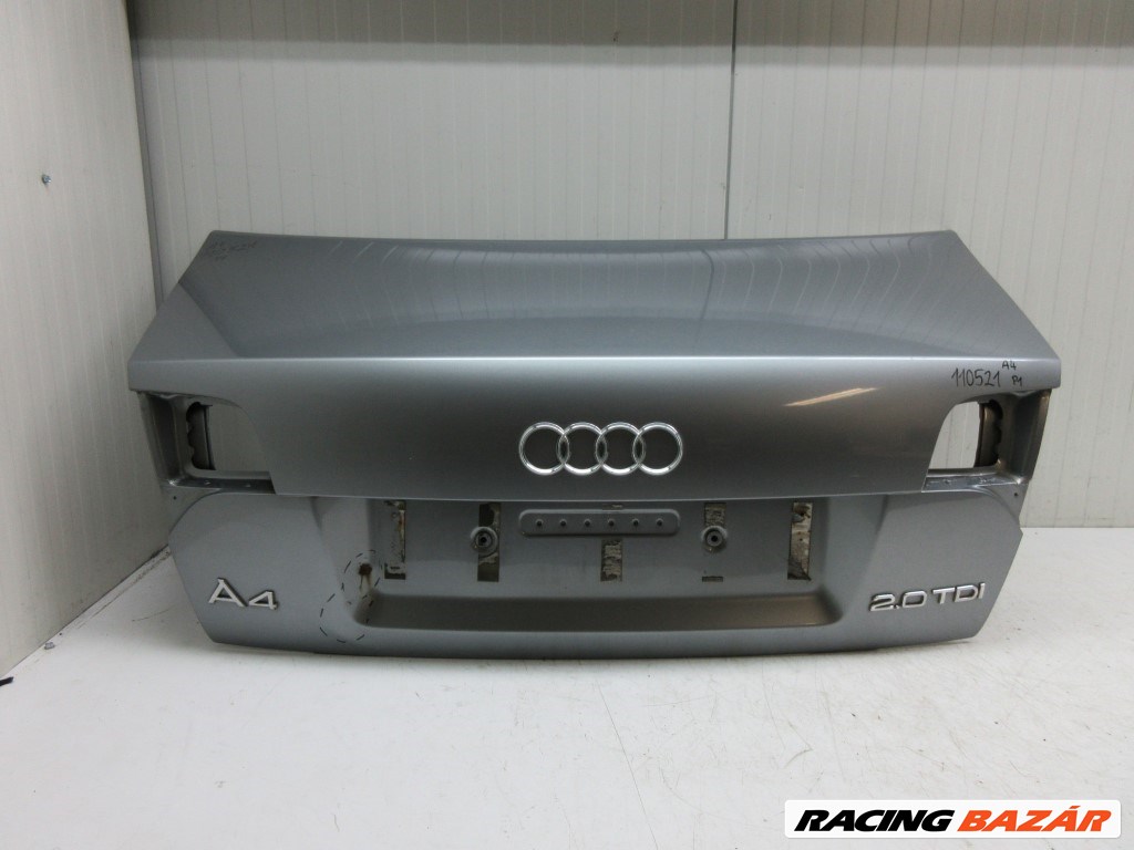 Audi A4 4 ajtós (8E B7) csomagtérajtó 1. kép