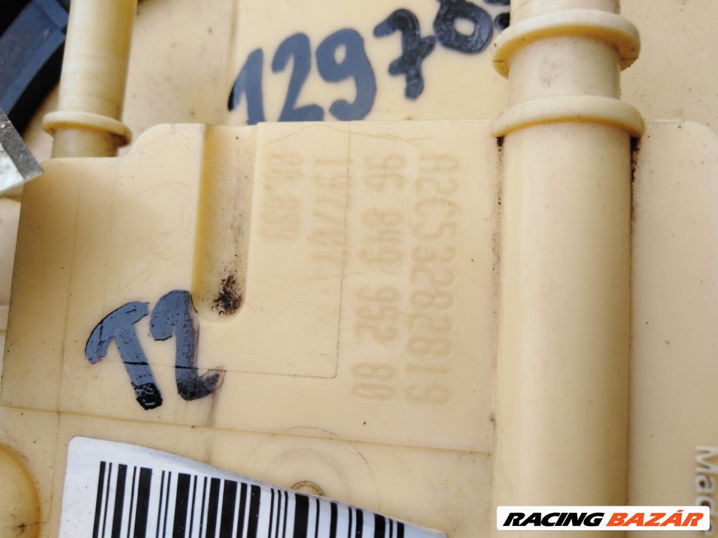 Citroen C4 picasso  üzemanyagszint érzékelõ 9684995280 2. kép