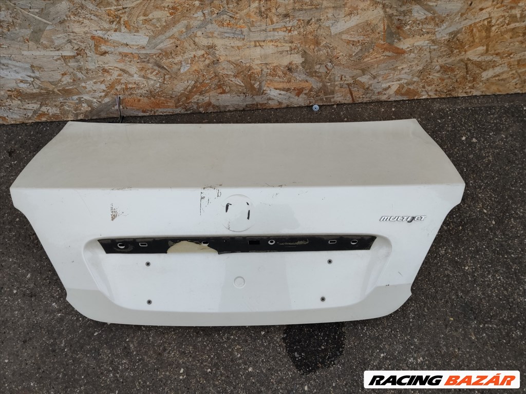 168413 Fiat Linea 2014-2017 fehér színű csomagtérajtó 1. kép