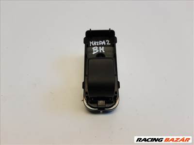 Mazda 2 (DJ) bal hátsó ablakemelő kapcsoló D09H66370