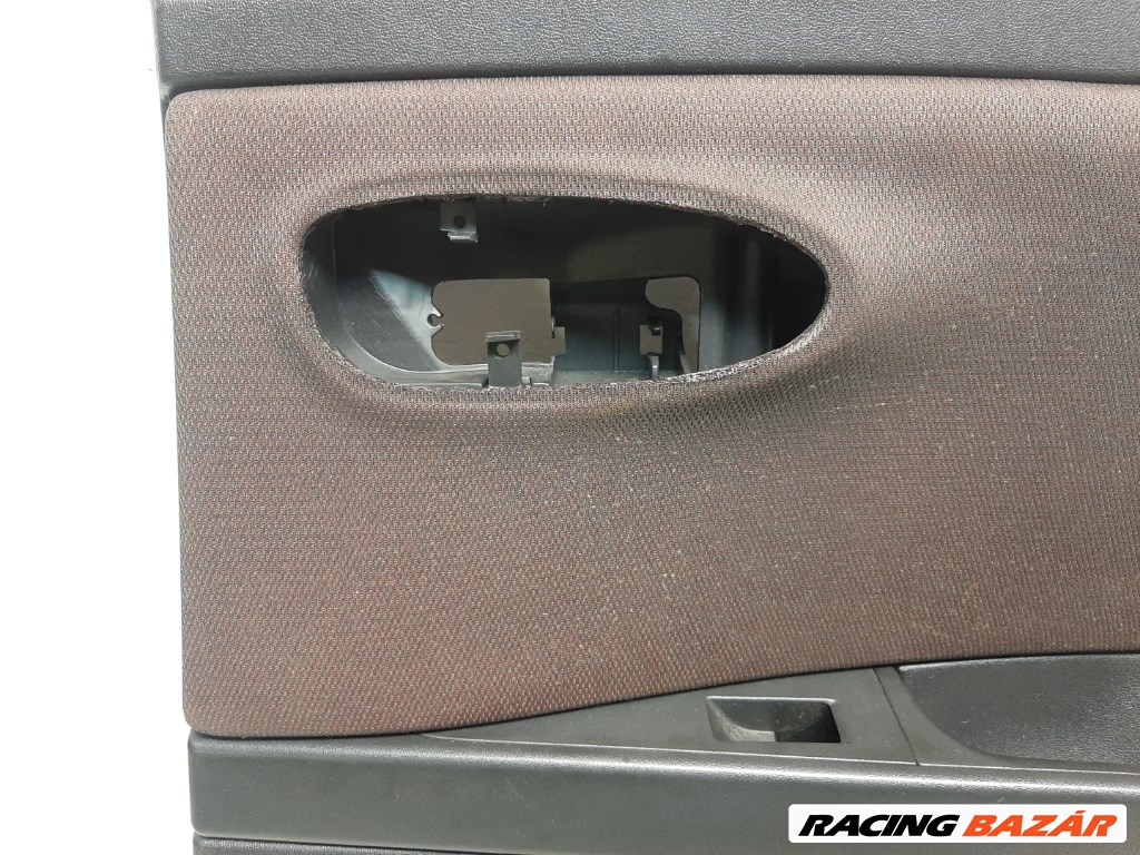 Seat Leon (1P) jobb hátsó ajtókárpit 2. kép
