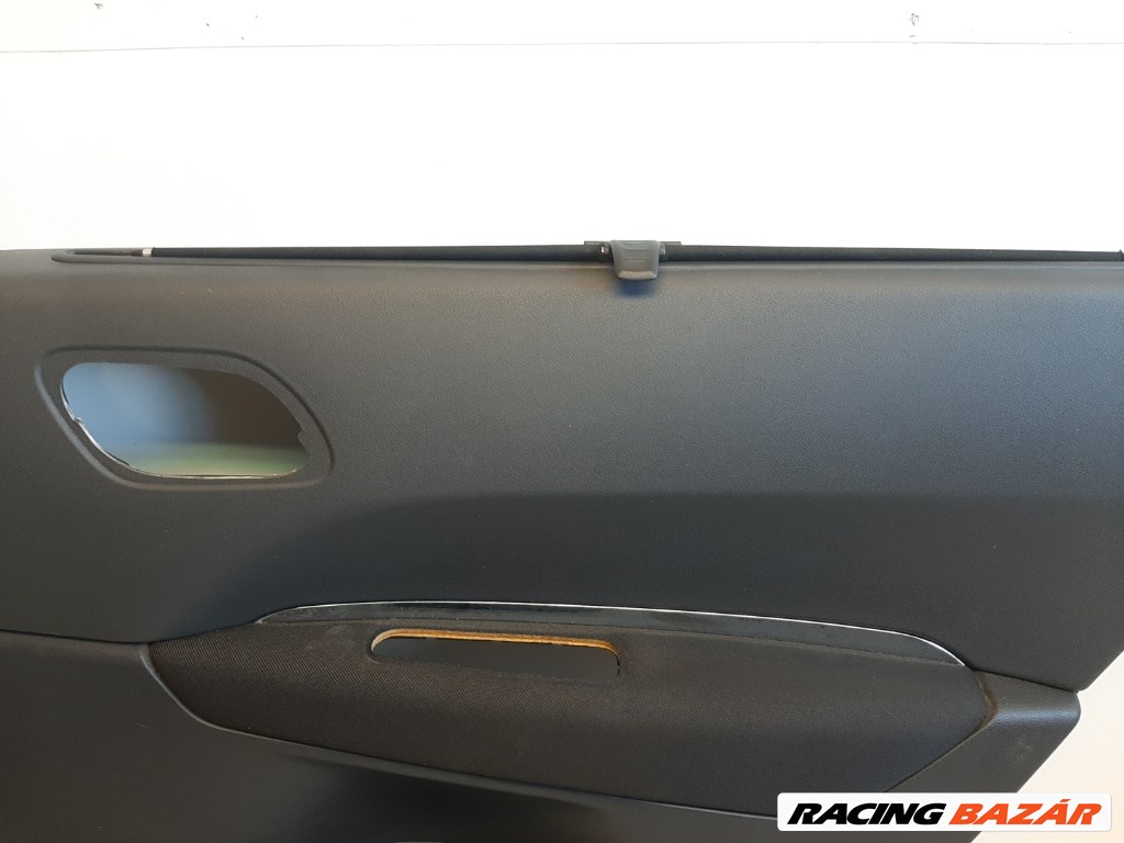 Peugeot 5008 jobb hátsó ajtókárpit 2. kép