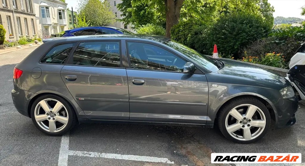 Audi A3 (8P) bontott alkatrészei 3. kép