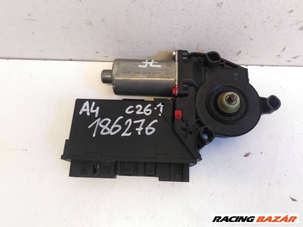 Audi A4 (8E B7) jobb elsõ ablakemelõ motor 8E2959802F 2. kép