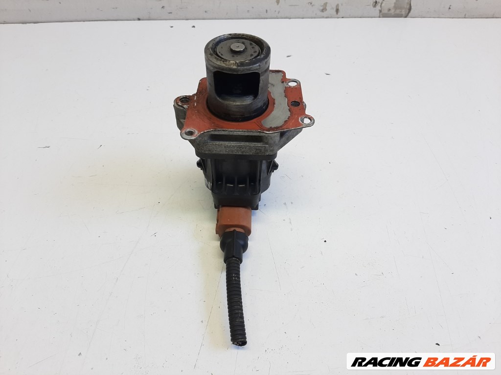 Opel Insignia  EGR szelep 55566052 1. kép