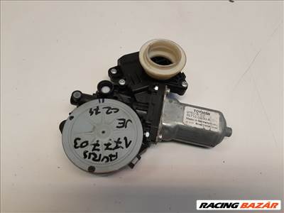 Toyota Auris (E150) jobb első ablakemelő motor 8570102010