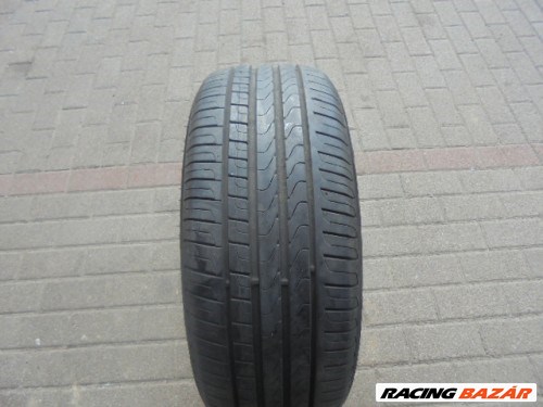 Pirelli Cinturato P7 245/45 R18  1. kép