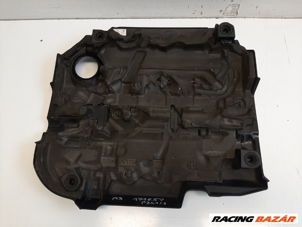 Audi A3 (8V) motorburkolat (felsõ motor burkolat) 04L103925L 2. kép