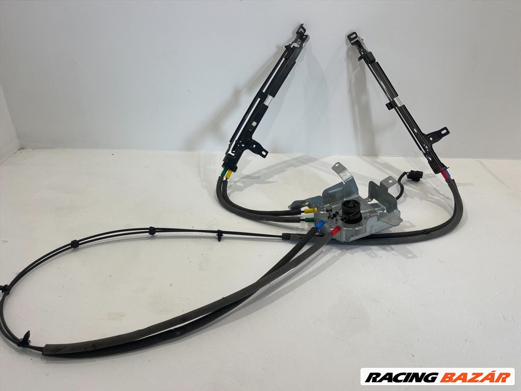 BMW F11 Csomagtér roló mechanika  1. kép