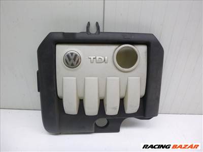 Volkswagen Passat VII (3C) motorburkolat (felső motor burkolat) 03G103925G