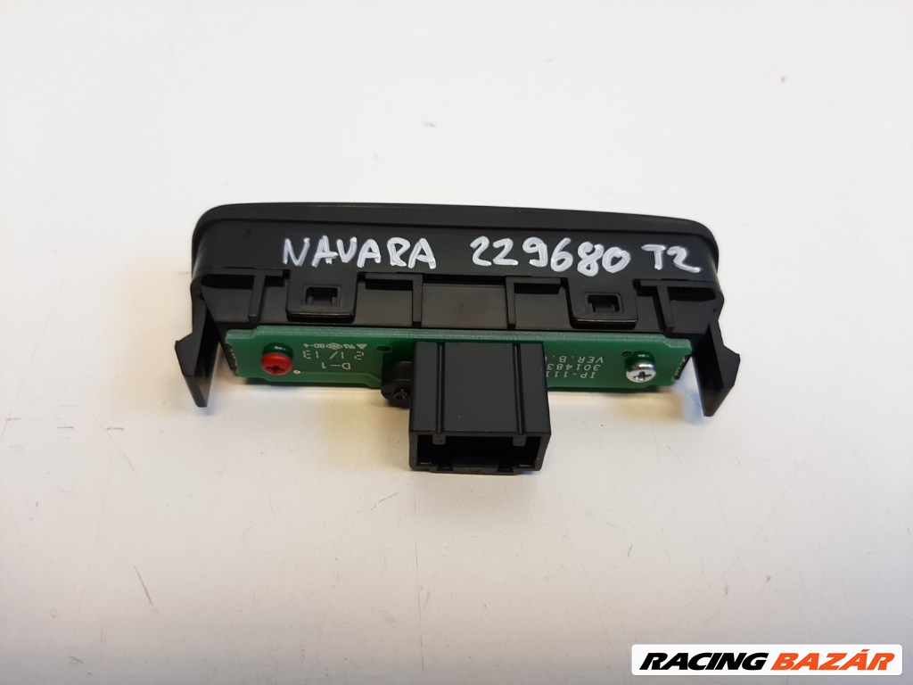 Nissan Navara (D23) légzsák visszajelzõ 2. kép