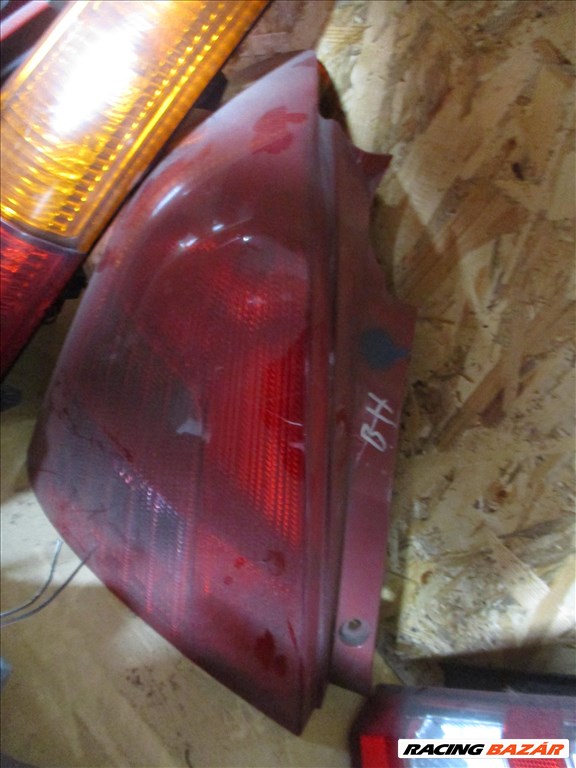 Suzuki Swift V bal hátsó lámpa 1. kép