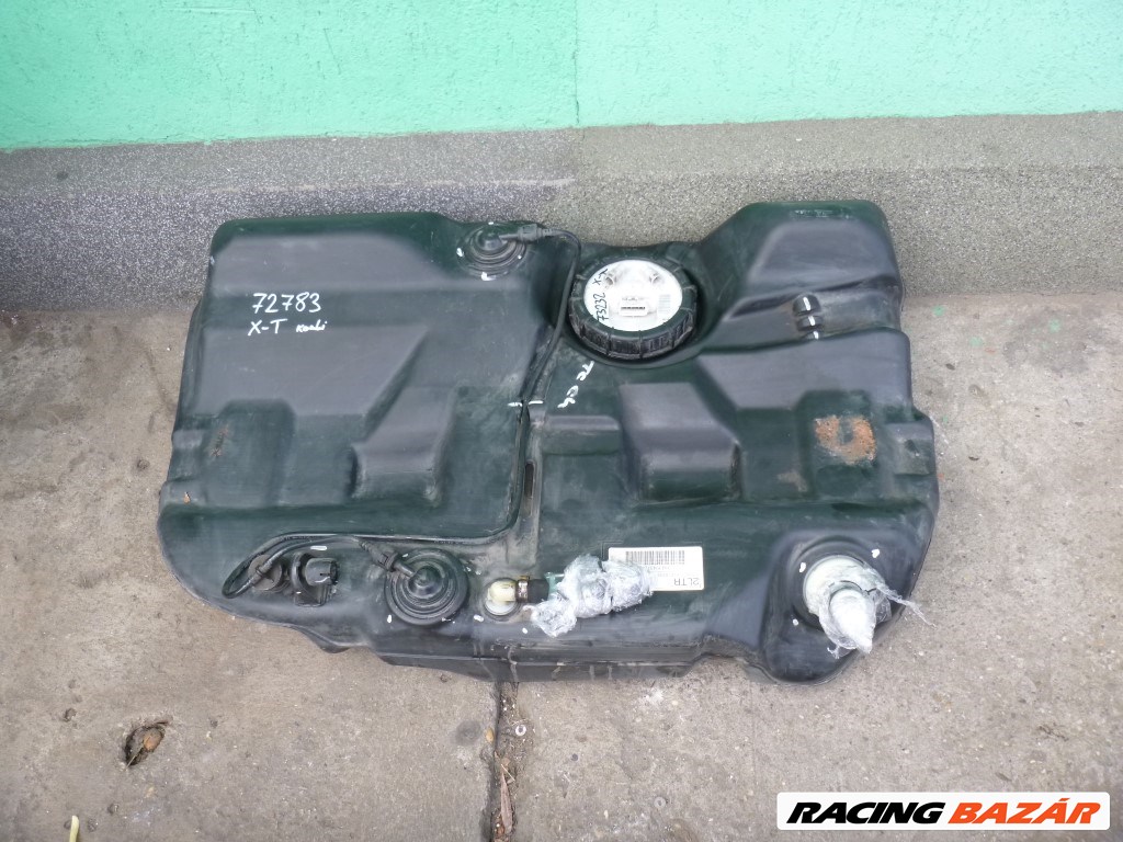 Jaguar X-type kombi üzemanyag tank (üzemanyagtartály) 1. kép