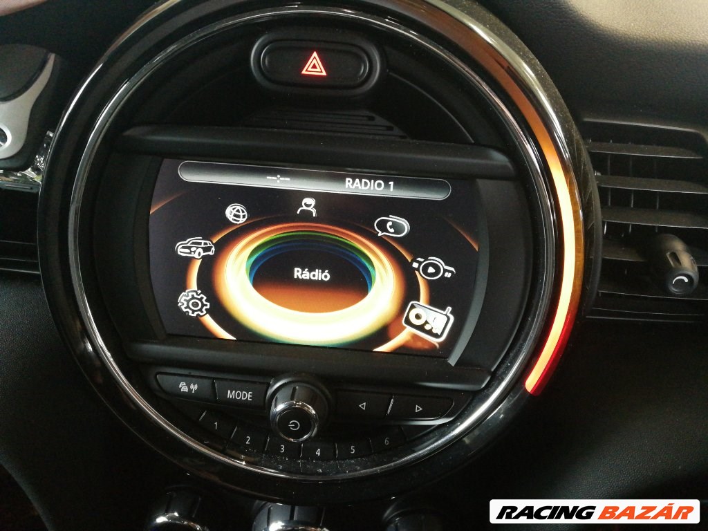 Mini cooper (F55/F56) rádio 65129139912 1. kép