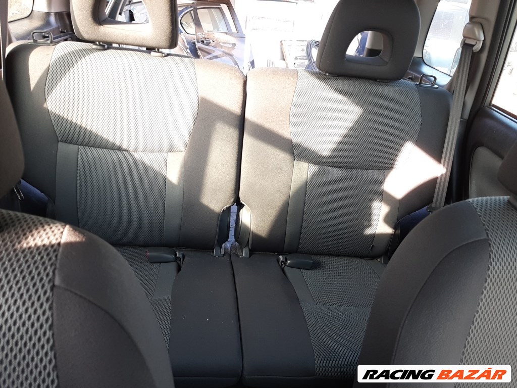Toyota Rav 4 (XA20) ülés 4. kép