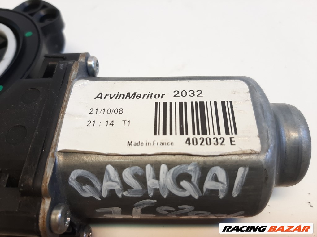 Nissan Qashqai (J10) jobb elsõ ablakemelõ motor 3. kép