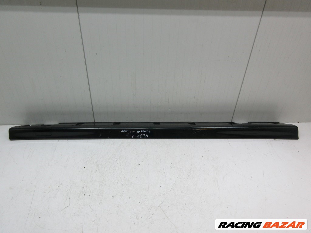 Opel Vectra B 4 ajtós jobb küszöbspoiler 007123841 1. kép