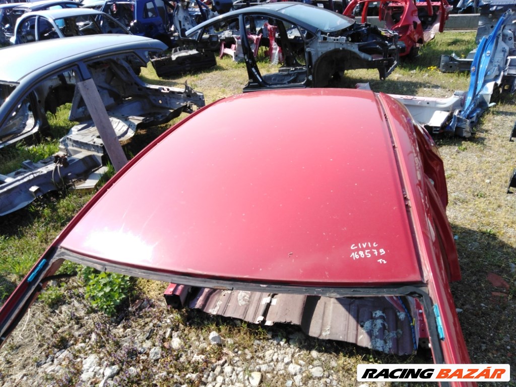 Honda Civic 5 ajtós utastértetõ 2. kép