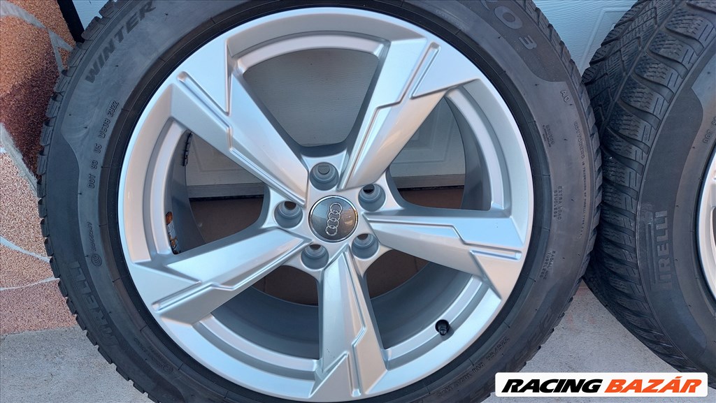 Gyári, Audi A6 4K C8 18"   alufelni  téli gumik Agy 66.5 4. kép