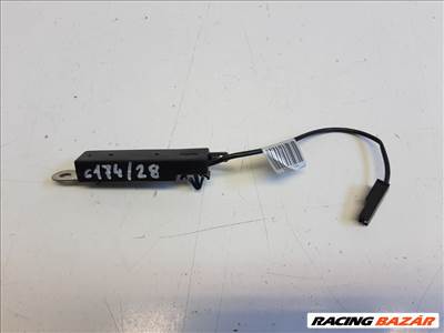 Ford Focus  antennaerősítő (antenna erősítő) 7CP118K891AA