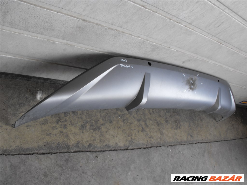 4402. Hyundai Tucson 4.gen hátsó lökhárító  86671n7100 2. kép