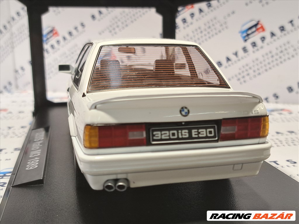 BMW E30 M3 320iS Italy (1989) - KK-Scale - 1:18 1/18 modellautó modell autó (m00423) 3. kép