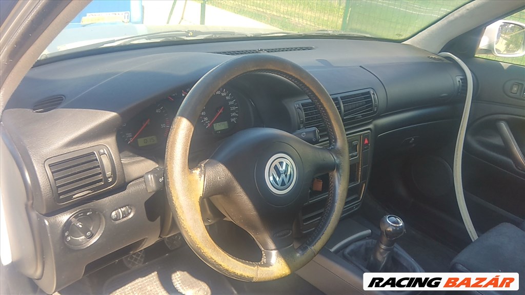 Volkswagen Passat B5 bontásra egyben eladó 7. kép