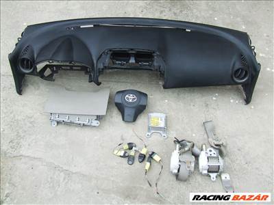 Toyota RAV4 (XA30) műszerfal biztonsági öv légzsák airbag szett 