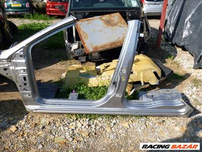 Ford Mondeo kombi bal küszöb