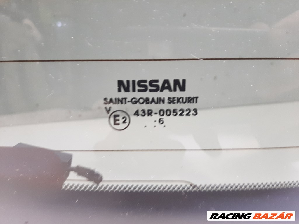 Nissan Note (E12) hátsó szélvédõ 2. kép