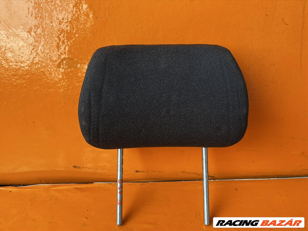 Toyota Corolla (E120/E130) Bal első fejtámla  1. kép