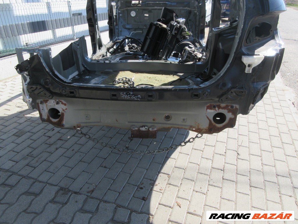 Mazda CX-7  hátfal 1. kép