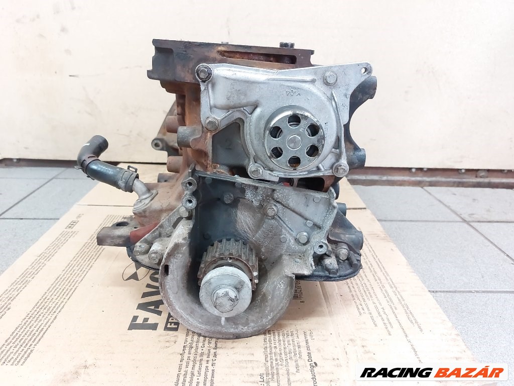 Dacia Lodgy  motorblokk fûzött hengerfej nélkül 4. kép