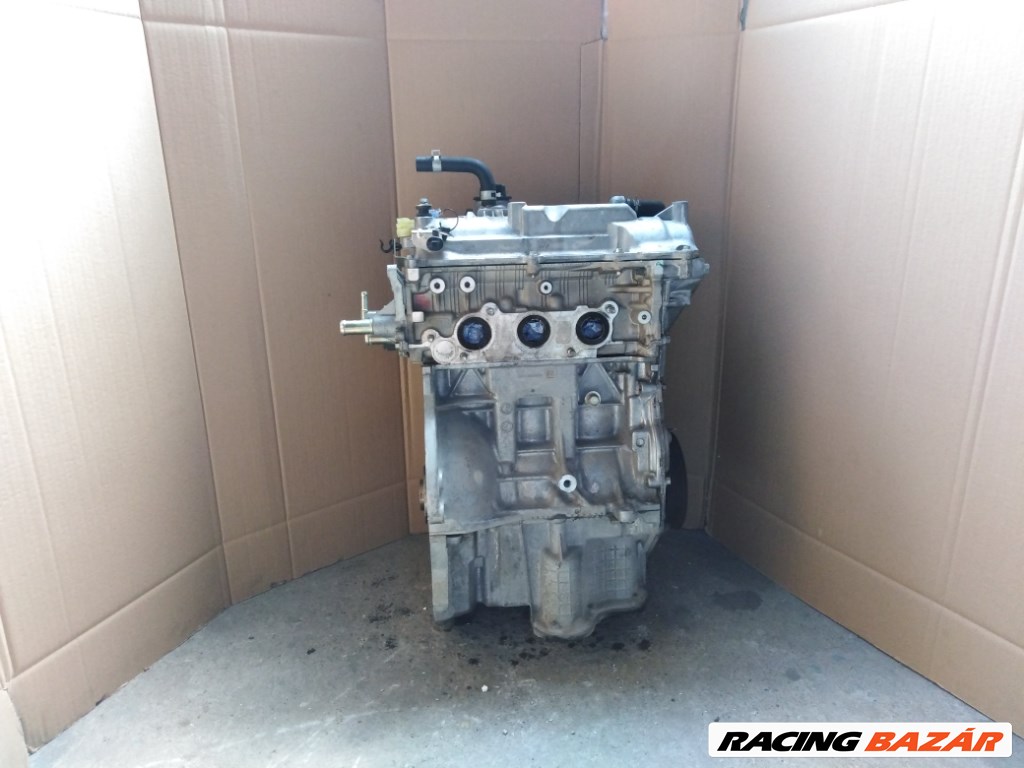 Nissan Note (E12) motor benzines hengerfejjel 3. kép