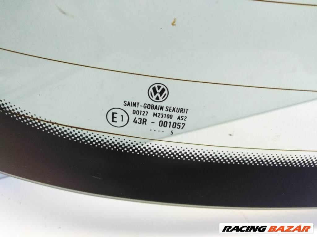 Volkswagen Golf V 3 ajtós hátsó szélvédõ 2. kép