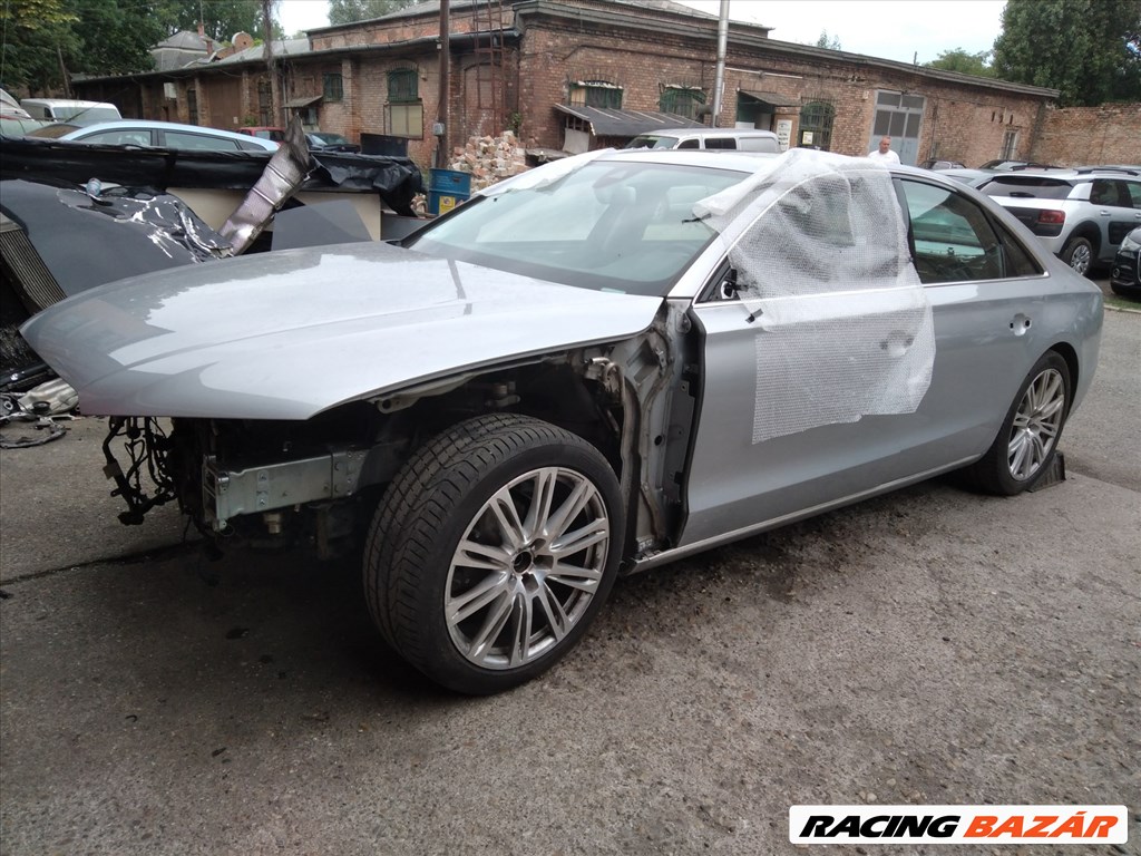 Audi A8 (D4 - 4H) Ajtók 1. kép