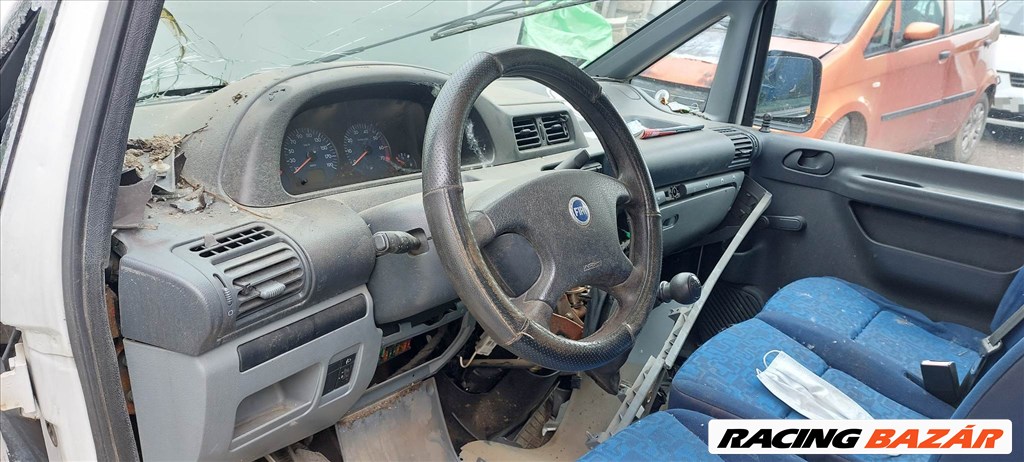 Fiat Scudo I bontott alkatrészei (23/64) 10. kép